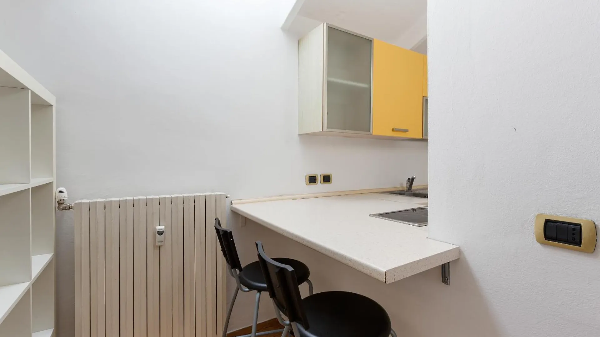 Milano Viale Umbria Bright Studio 밀라노